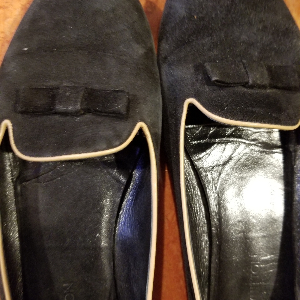 Authentic Louis Vuitton Black Flats Size 38 - Picture 2 of 14
